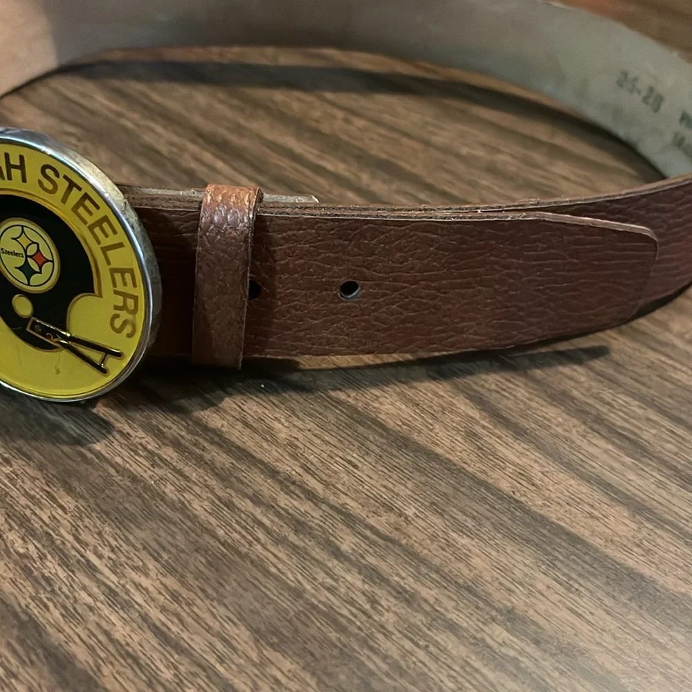 Pittsburgh Steelers VINTAGE Belt Buckle on Brown Belt Size 26-28